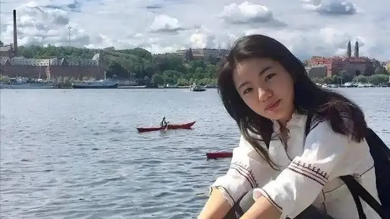 前凤凰女主持人力挺蒋方舟：谁没年轻犯错？这番洗白，未免太可笑