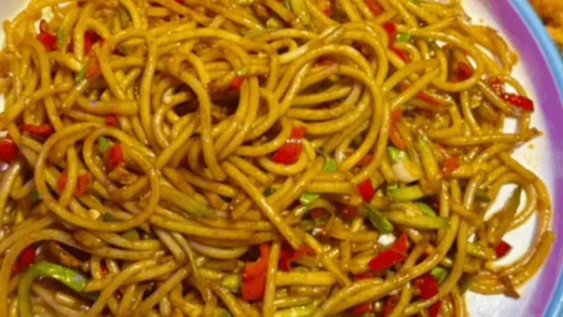 宜春炒扎粉：干香入味，赣西小城的街头家常美味