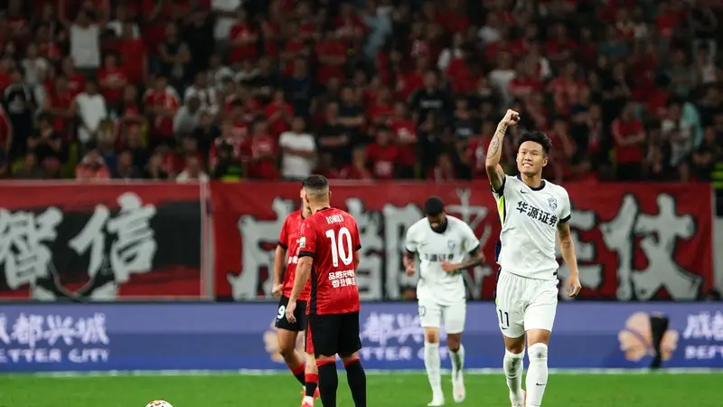 五连平！中超-李昂破门又送点韦世豪救主 蓉城1-1三镇