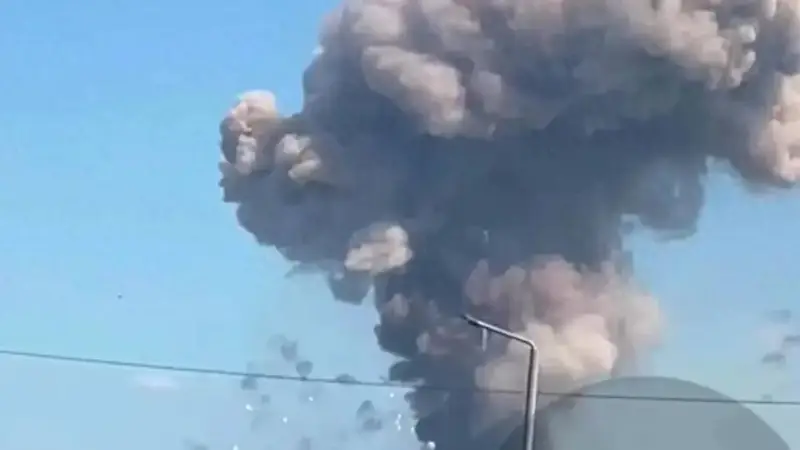 原创弹药刚进库房就炸了，爆炸声从中午响到天黑，乌克兰特战部队3伤5失联