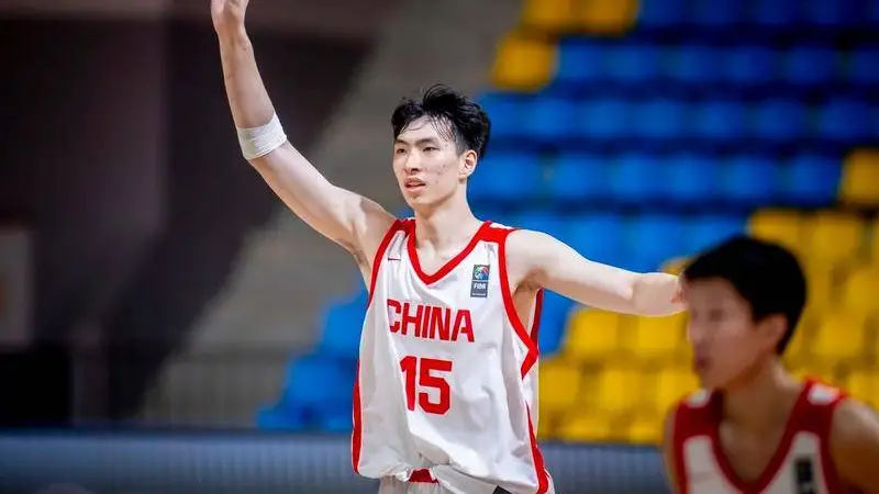 U18男篮亚洲杯-中国大胜伊朗晋级八强 三战全胜小组第一