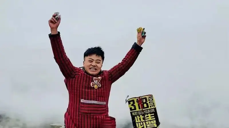 跟着内容去旅行|一辆出租车直冲拉萨， 我又想起了那条 318