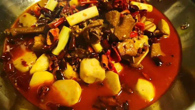 麻辣鲜香的烧鸡公，分享写详细制作流程及两大秘制料配方