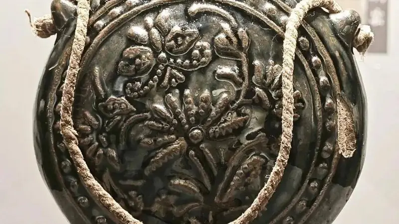 花脚大仙分享:《民风古韵 化境黑白——磁州窑与尧头窑的千年对话》下篇