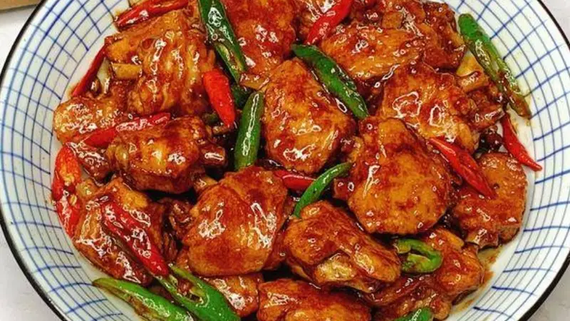 鲜香入味双椒炒鸡翅，家常下饭王牌菜