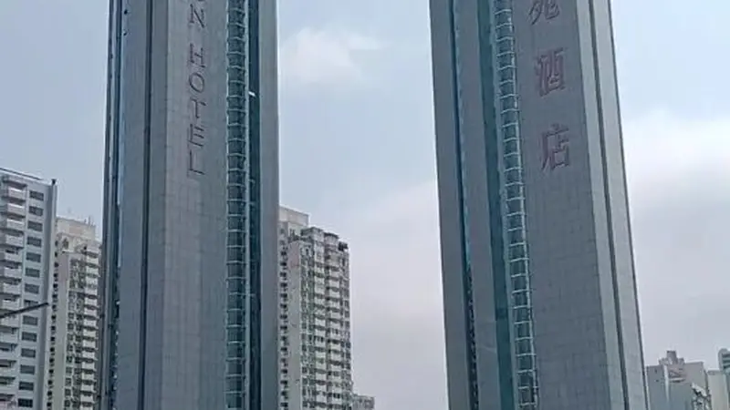 追忆圣廷苑 | 王君伟