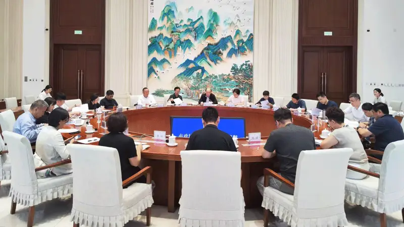 市政协“每月一题”旅行社管理议题监督小组召开民主监督座谈会