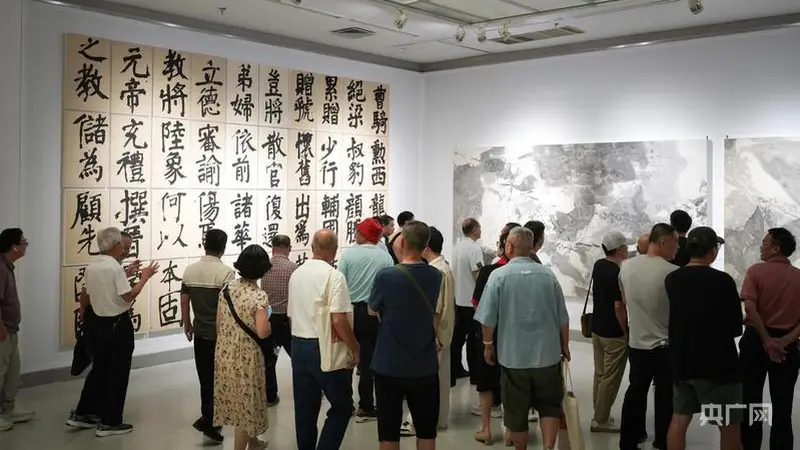 曾三凯书画作品展觉山闻籁亮相厦门 国家级艺术大展启幕