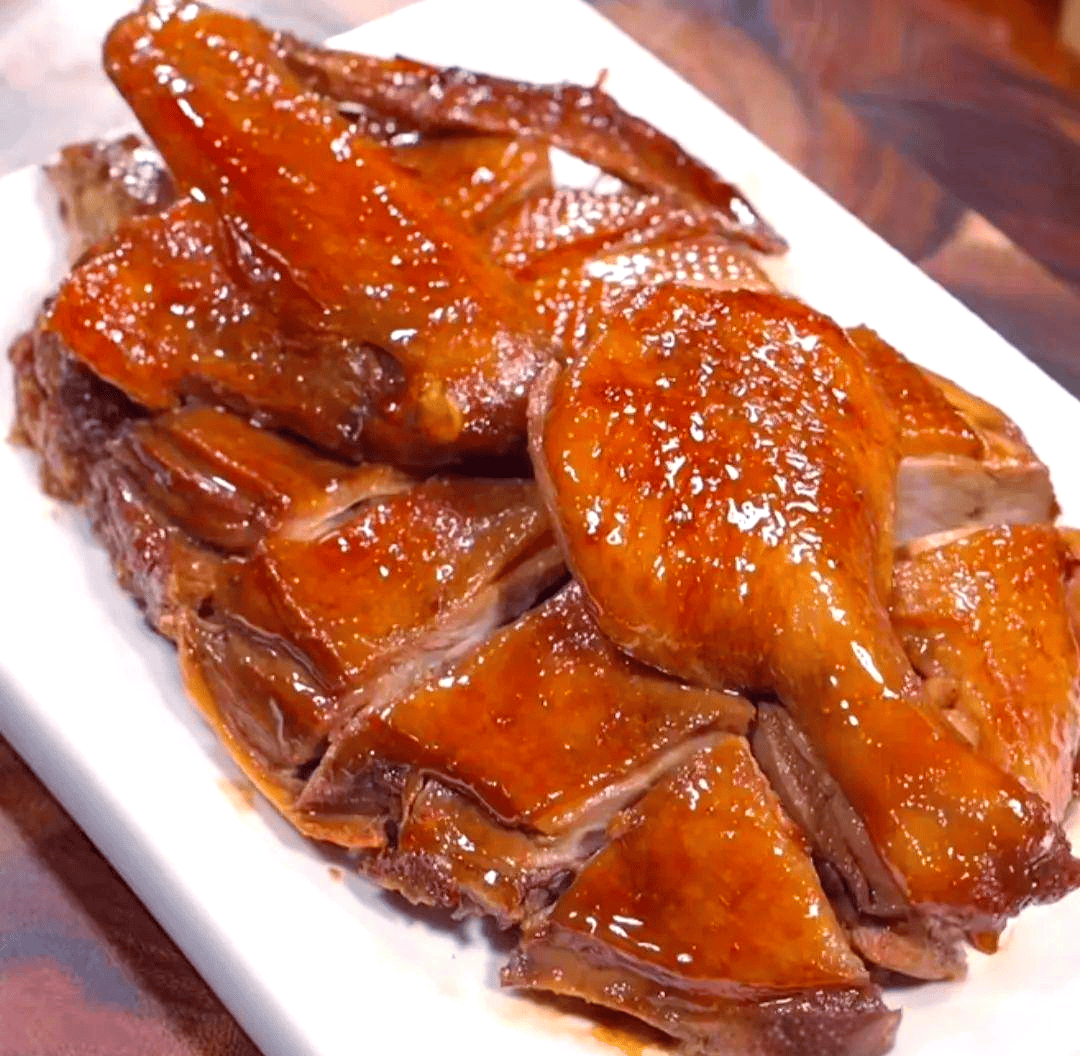 吕文扬的酱汁鸭：老味道里熬出新烟火