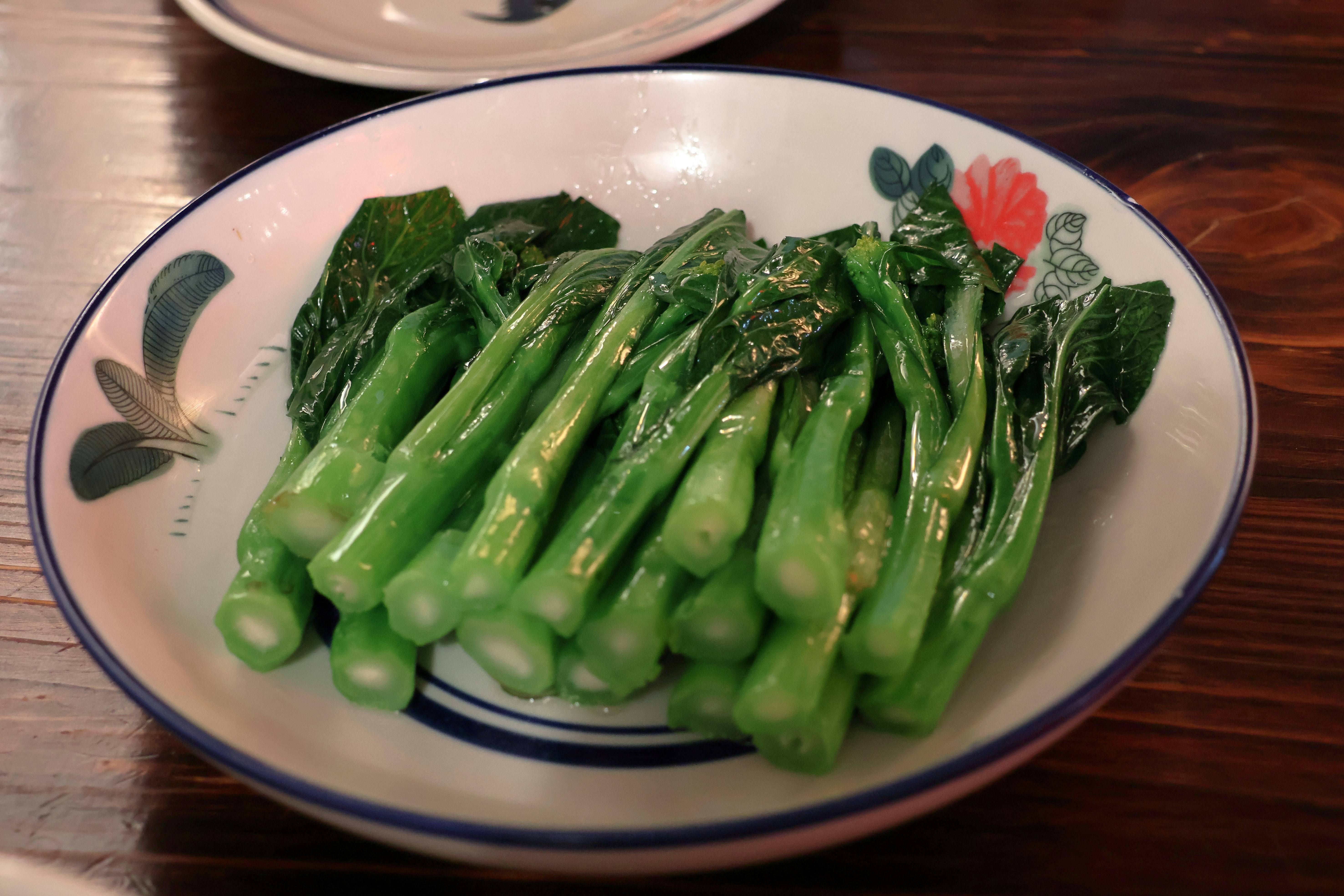 炒豆芽不塌软的秘诀：从选材到调味，大厨级技巧全揭秘