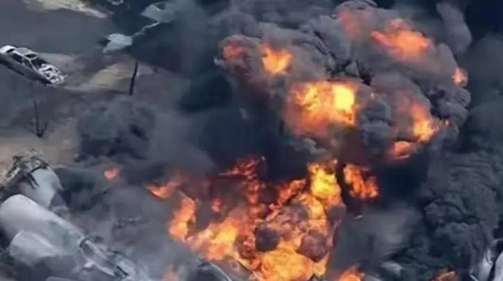 两枚导弹干碎80米地下指挥部！俄军这波斩首直接把北约打懵了