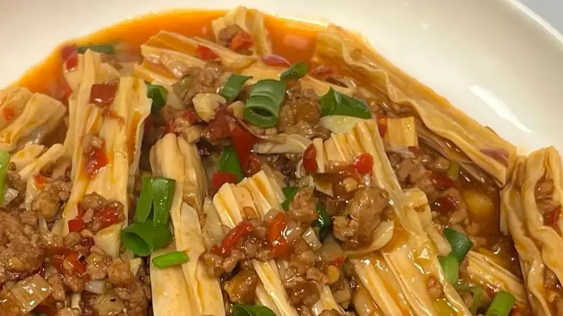 肉沫腐竹:一口入魂的家常下饭神器,谁做谁香!