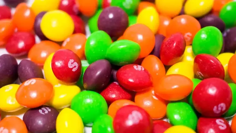 全球排名第二,年入4000亿,不上市,百年零食神秘家族浮出水面?