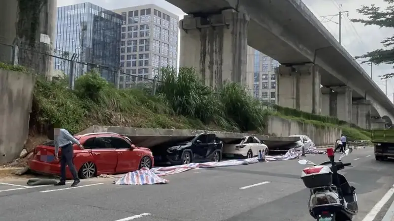 暴雨后深圳一园区围墙倒塌多车受损严重!街道办:协商赔偿中