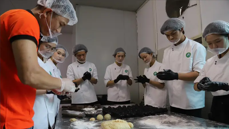乡野遇上青春配方,这群大学生助力广货飘香出海|知行南粤 青春建功①