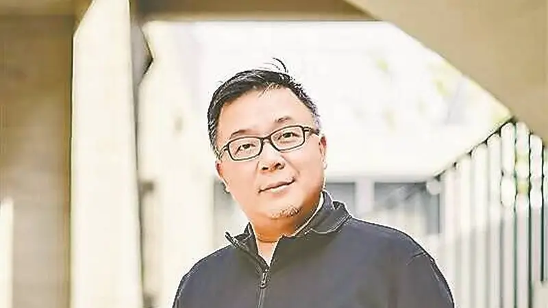 劝君少骂秦始皇