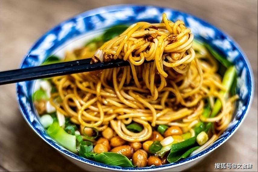 文食肆热干面：从武汉到河北，一碗面里的南北情缘