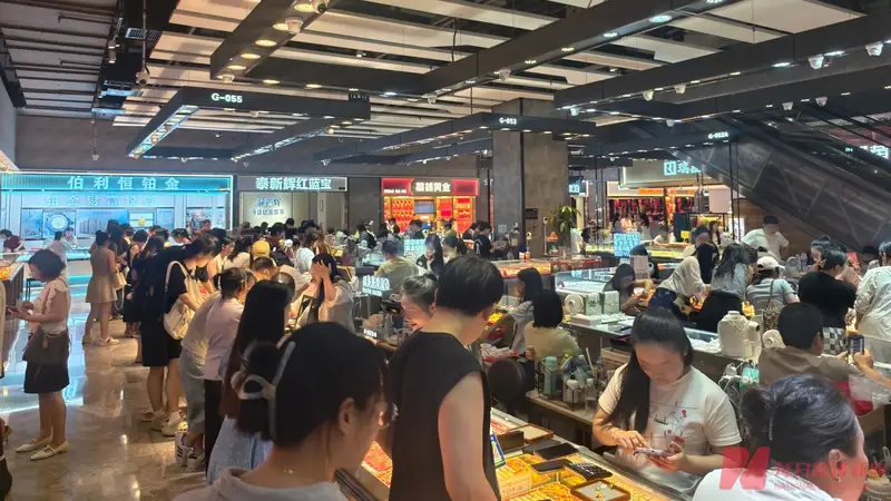 金价上涨水贝“挤爆”？销售回收价差近80元 换金更划算？