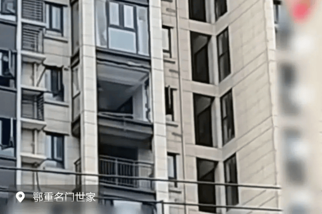 湖北一家3人被大风卷走身亡 唯一幸存孩子：希望找回父亲手机
