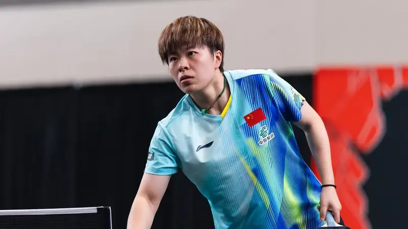 乒乓球美国大满贯：孙颖莎双线晋级 石洵瑶遭淘汰