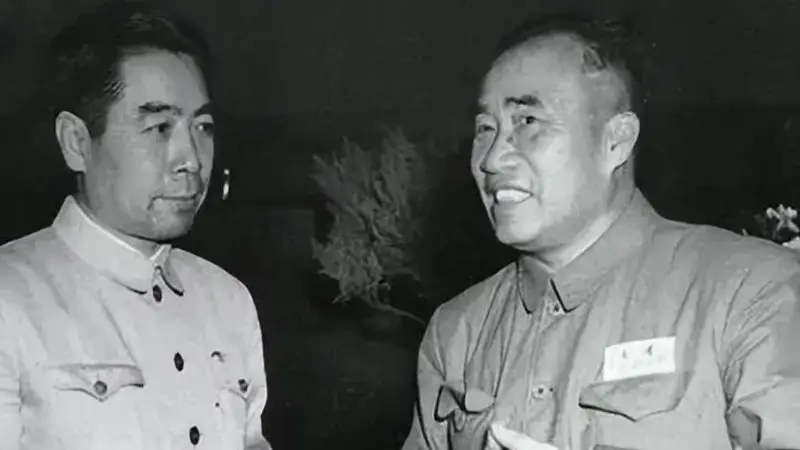 73年叶剑英拜访朱德征求一件事,闲聊间叶帅批评:你要对中央负责
