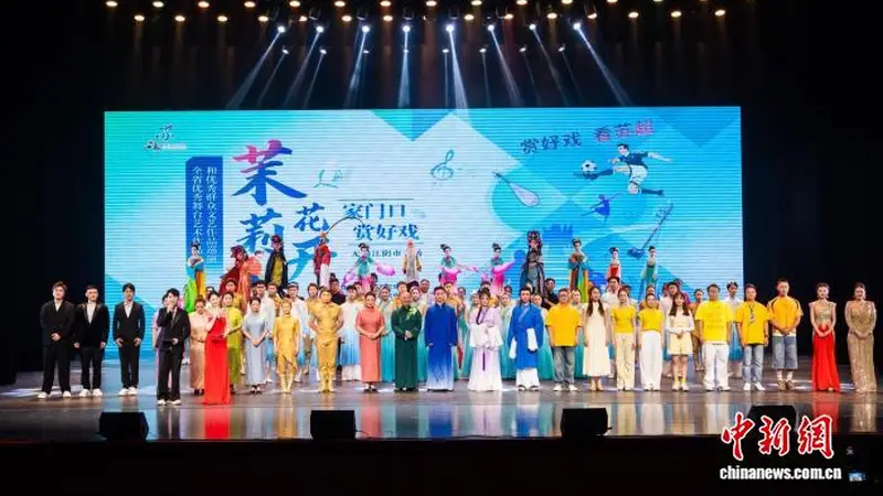 江苏优秀文艺作品巡演走进江阴 文体联动解锁全新观演体验