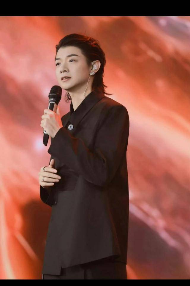 隐忍五年首度发声！陈露详述13年纠葛，青春错付太唏嘘