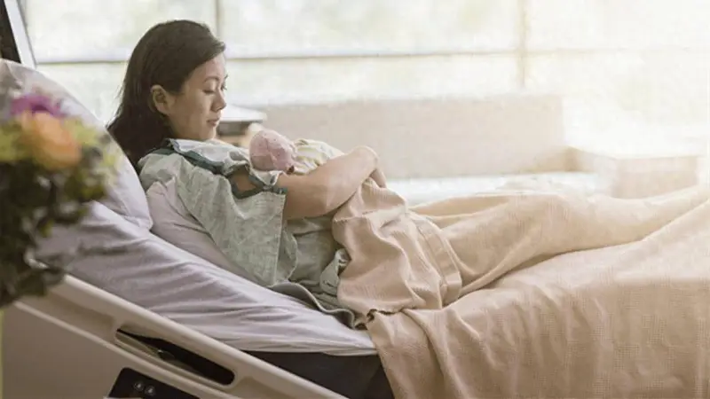 “新型坐月子”正在兴起,不是产妇矫情,而是清醒懂得爱自己了,婆婆不受累,老公不做夹心饼,孩子好吃好睡长得快
