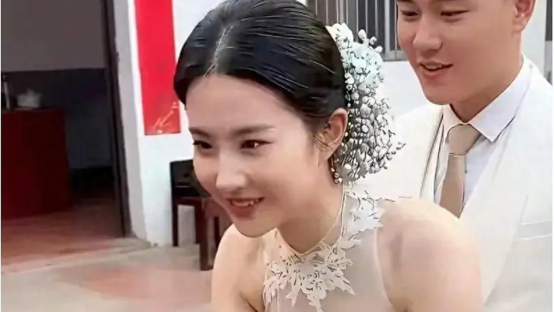 深圳小伙娶回“神仙姐姐”?婚礼现场堪比偶像剧,网友:这是小说照进现实!