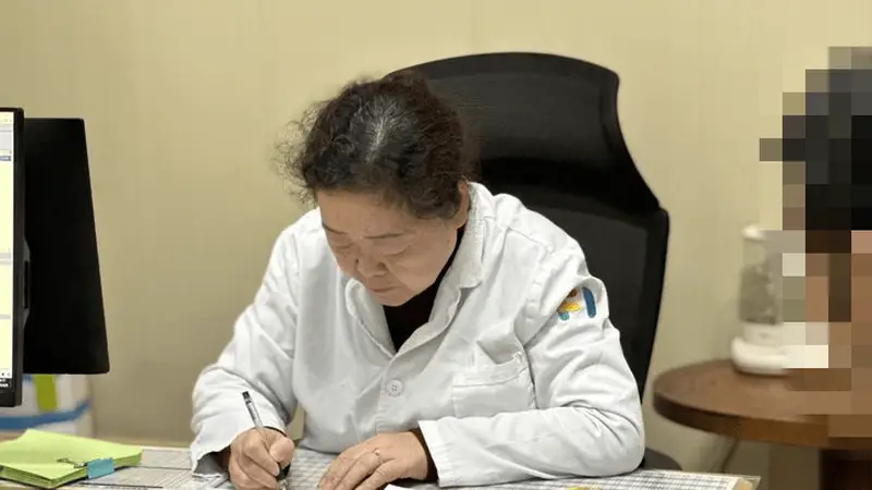 夏季喂养有诀窍：5个核心法则，助孩子吃得好长得高生病少