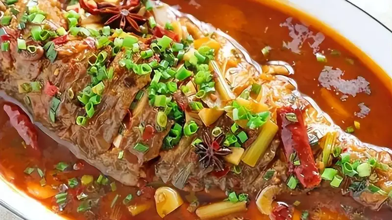原创炖鱼肉想要好吃,牢记3个香料,鲜嫩十足,孩子天天吃都不腻