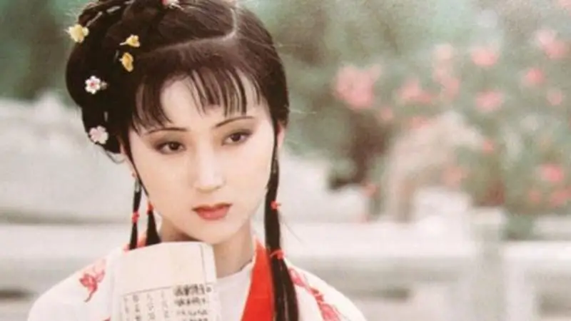 红楼梦:为何黛玉多会都是病怏怏的?她竟有一个坏习惯,咱们也有