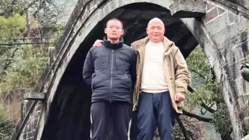 高考678分,暑假跟着父亲跑货车,“父母不会讲大道理,但他们教会我脚踏实地”