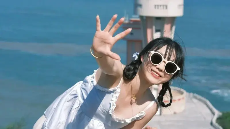 奔赴一座海岛,追一场落日,食一席海鲜,存一整本海边胶片