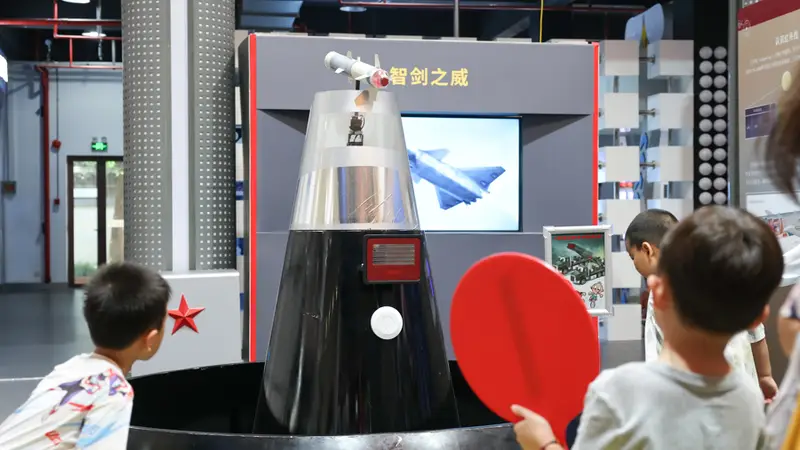 二孩家庭暑假"时空折叠术"：解决大宝嫌吵二宝满地跑的烦恼