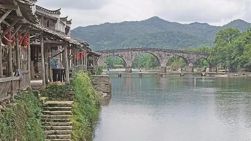 从“看风景”到“读文化”——透过新疆看“访古游”升温