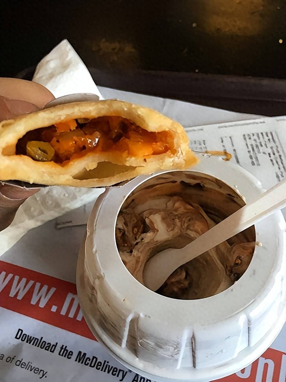 美国麦当劳靠牛肉汉堡出圈，到印度直接全换土豆素食，差别太大