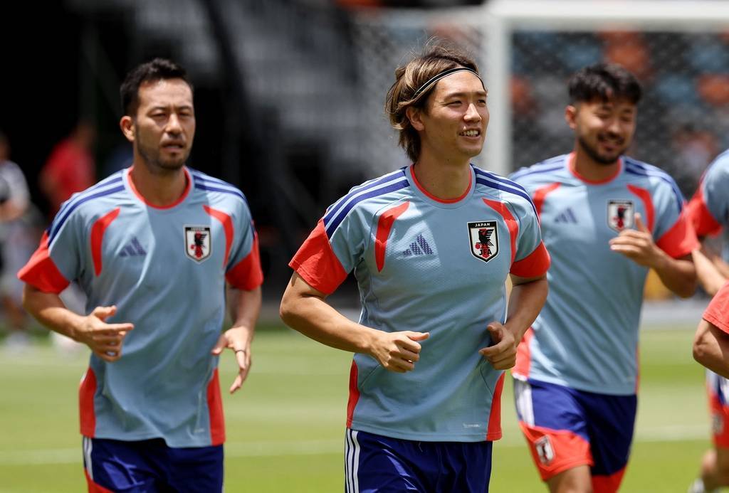 日本迎利好！板仓滉回归参与球队合练 久保建英首次归队