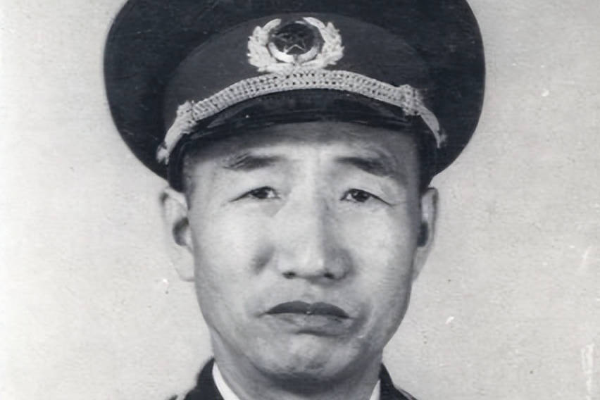 1950年甘肃土改，被判死刑的地主行刑前大喊：我救过徐向前的命
