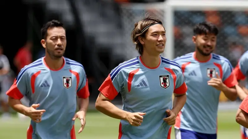 日本迎利好！板仓滉回归参与球队合练 久保建英首次归队