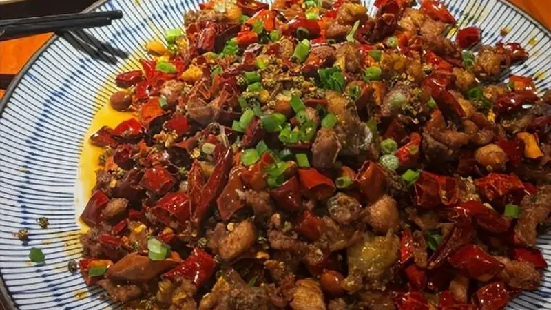 舌尖上的湖湘风味！湖南六大经典名菜，地道湘味十足