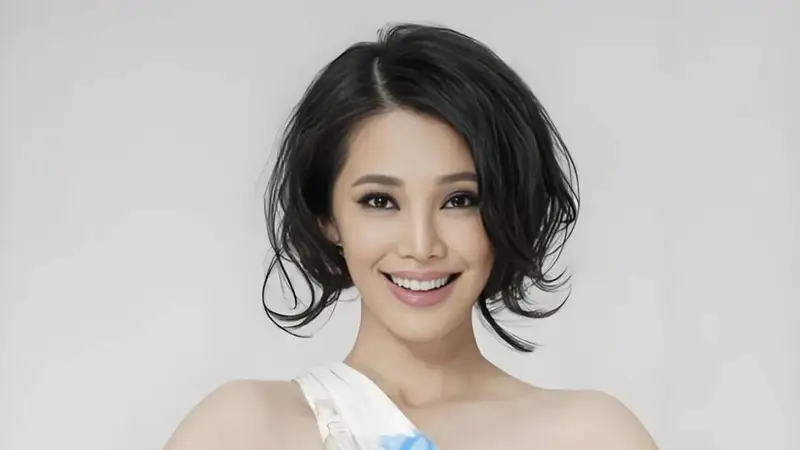 48岁孔维近况曝光:隐婚生子多年,低调生活幸福美满