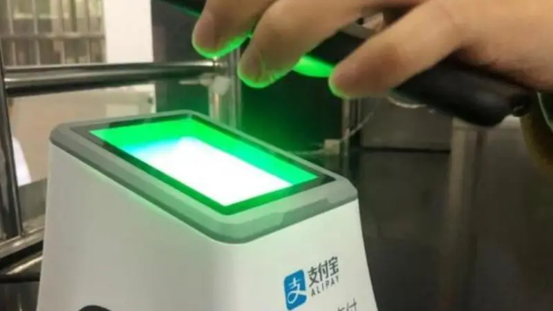 从首尔到杭州:半个月后她承认,便利度远超想象