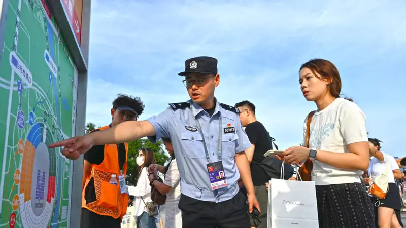 累计近20万观众欢聚鸟巢,北京警方“一馆一策”筑牢安全防线
