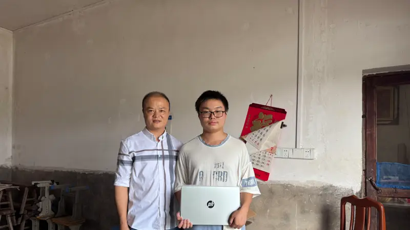 “想陪奶奶去趟张家界！”初中痛失父母湘乡少年完成高考，想替爸妈尽孝兑现父亲承诺
