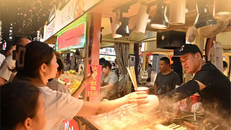 酷暑盛夏清凉消费热力十足 主题海报发布