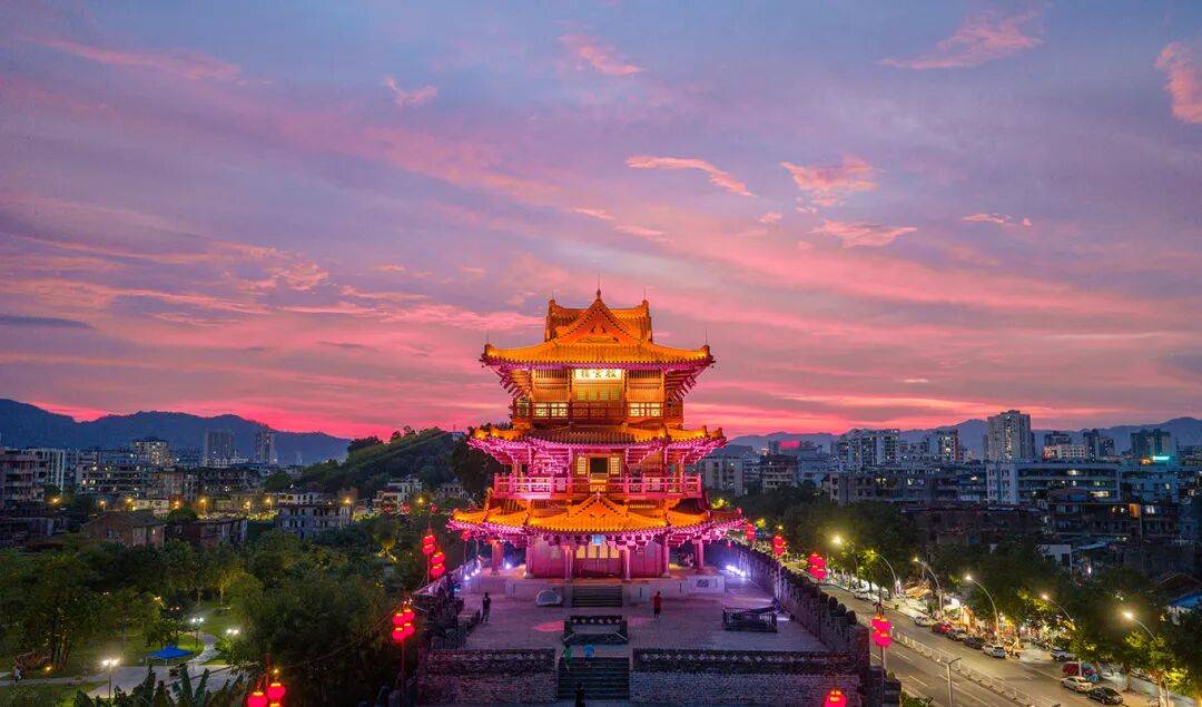 免票！免票！肇庆请全国学生畅玩一夏！