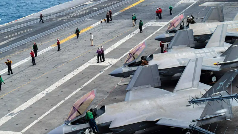 隐身战机神话破灭！F-35被击落，真实原因曝光竟是一辆卡车？