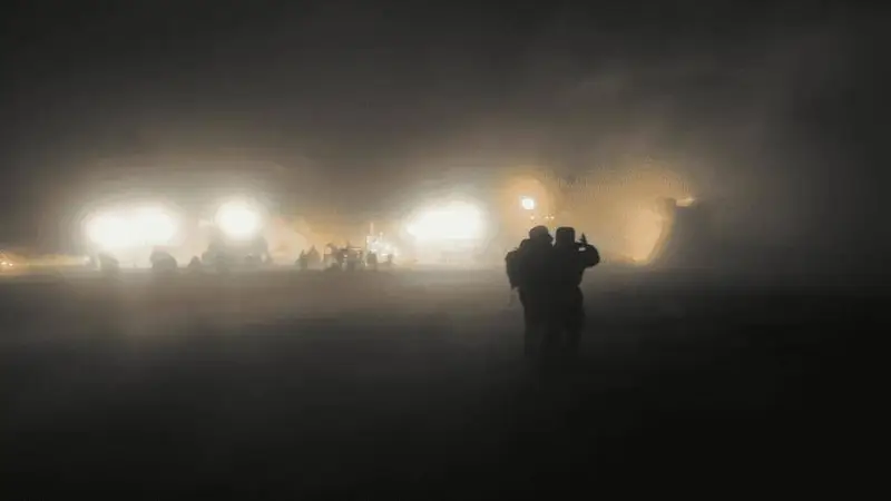 一场去世界尽头撒野的游戏派对,差点让我们在沙尘暴中走失