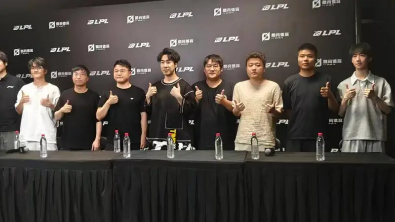 《英雄联盟》经典模式表演赛访谈:时空穿越